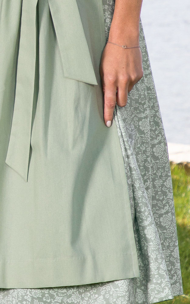 Blusendirndl Drautal, mit Schürze