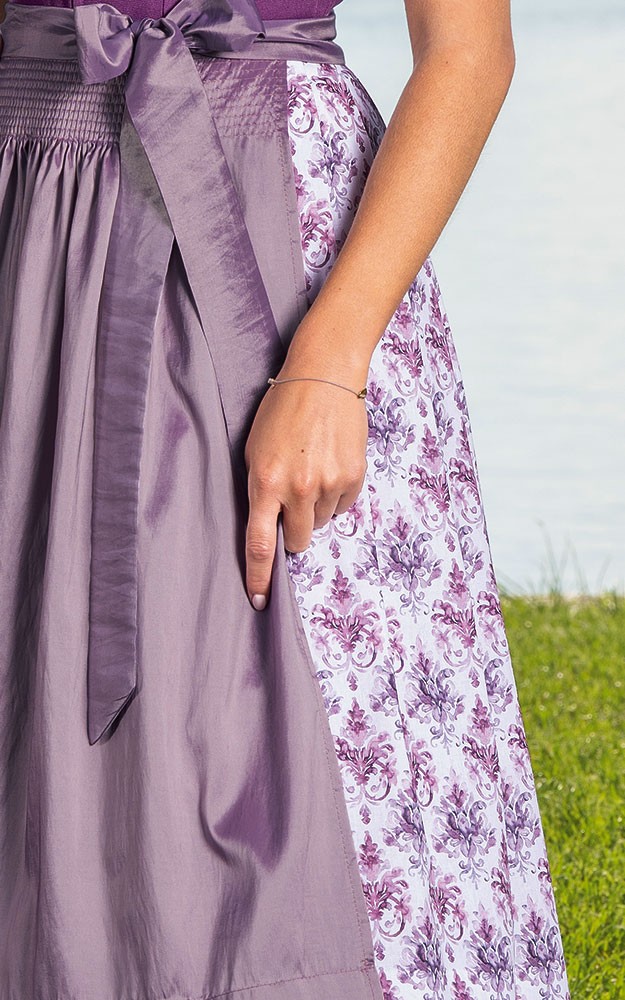 Blusendirndl Maintal, mit Schürze