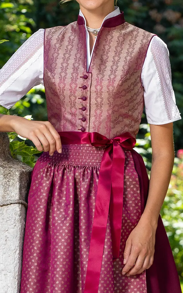 Blusendirndl Aidenbach, mit Schürze