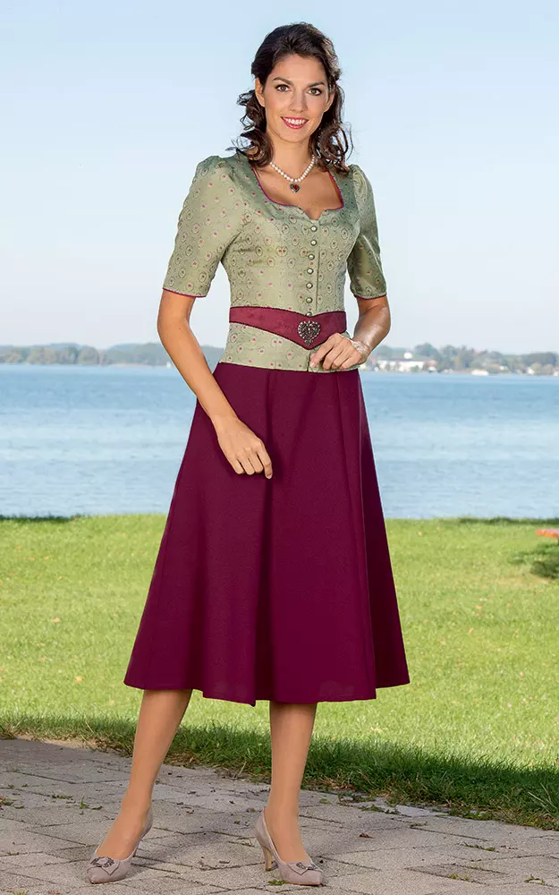 Rock Adelberg, weinrot