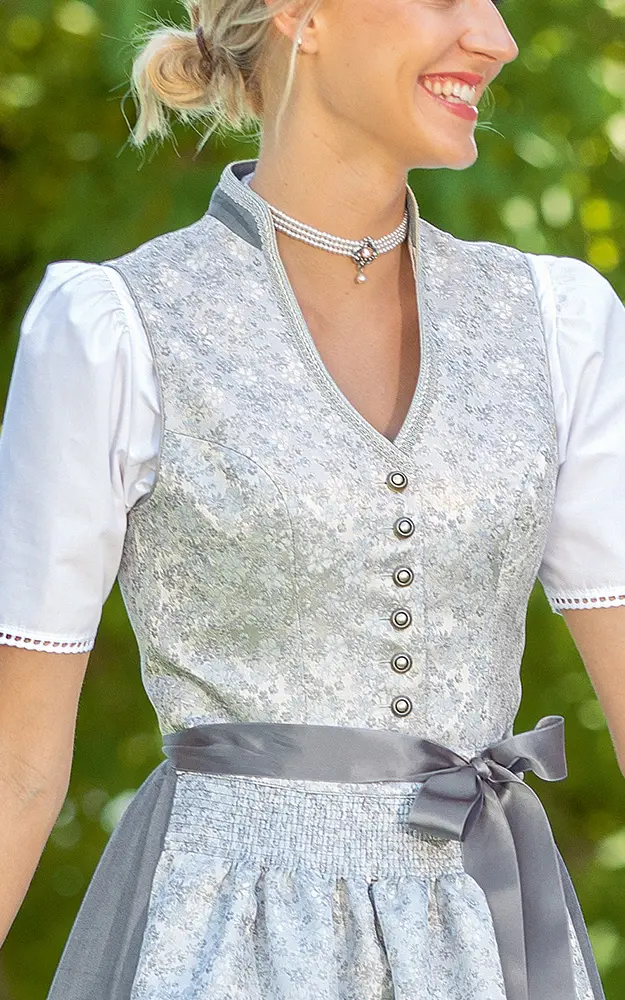 Blusendirndl Kaisertal, mit Schürze