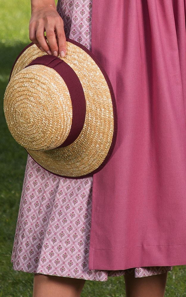 Blusendirndl Walsertal, mit Schürze