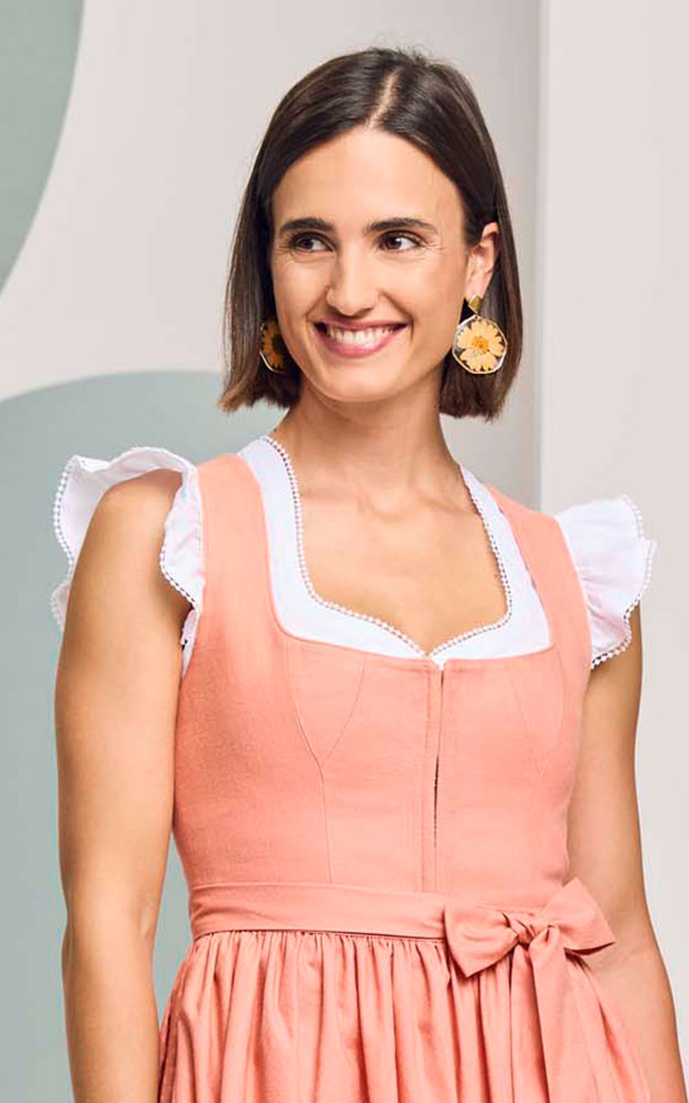 Dirndlbluse Flügelarm, weiß