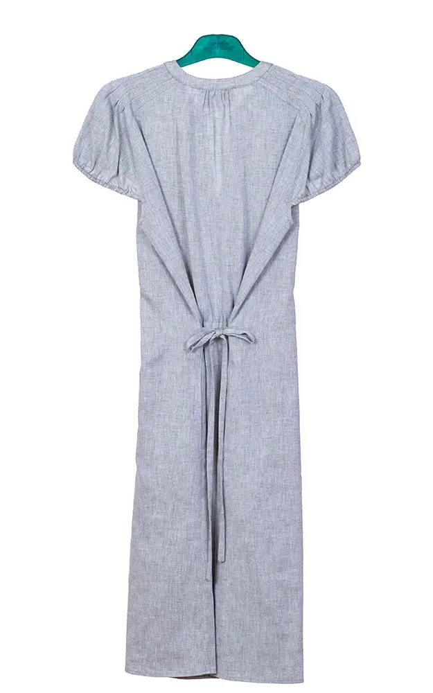 Kleid mit Biesen, grau