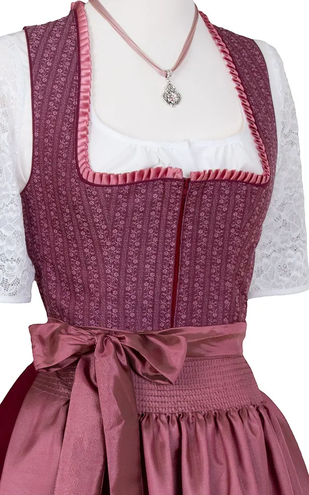 Blusendirndl Glemmtal weinrot, mit Schürze