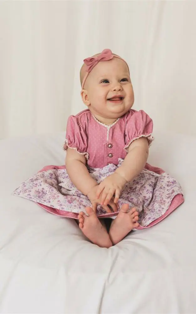 Baby-Dirndl Elena mit Schürze, altrosa