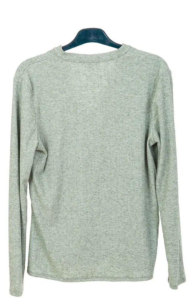 Shirt 236329, olivgrün langarm