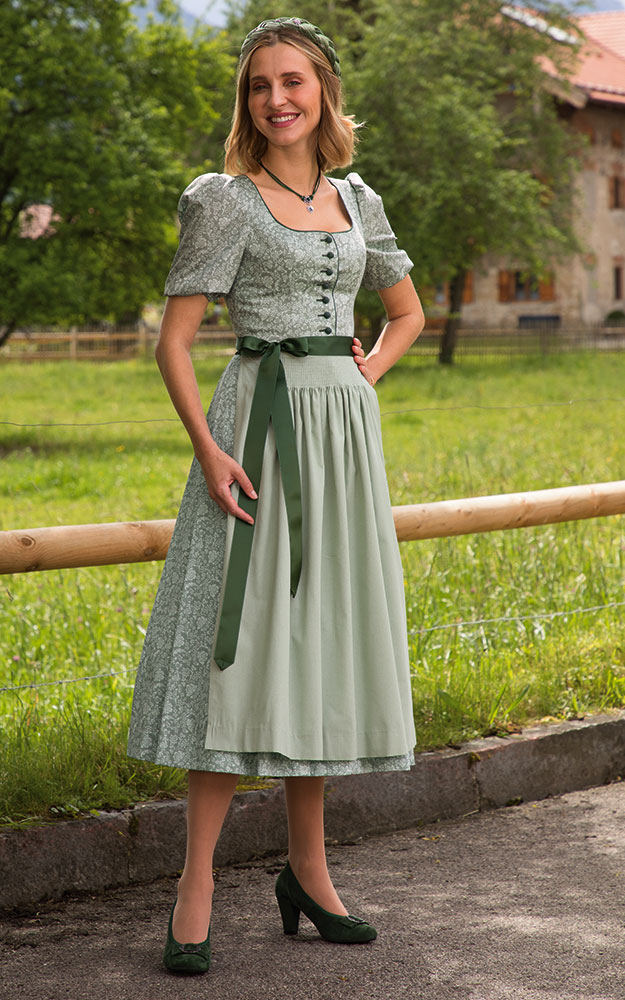 Dirndl Garching, mit Schürze