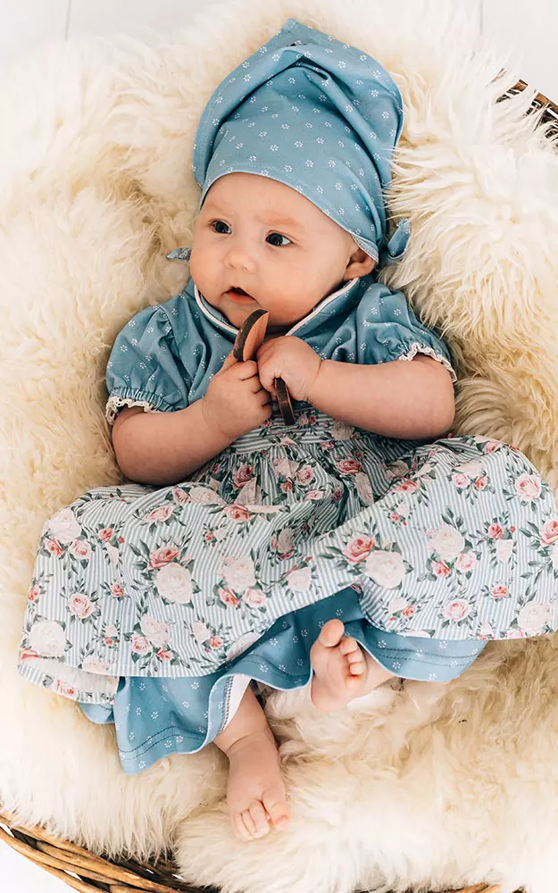 Baby-Dirndl Lilly mit Schürze, hellblau