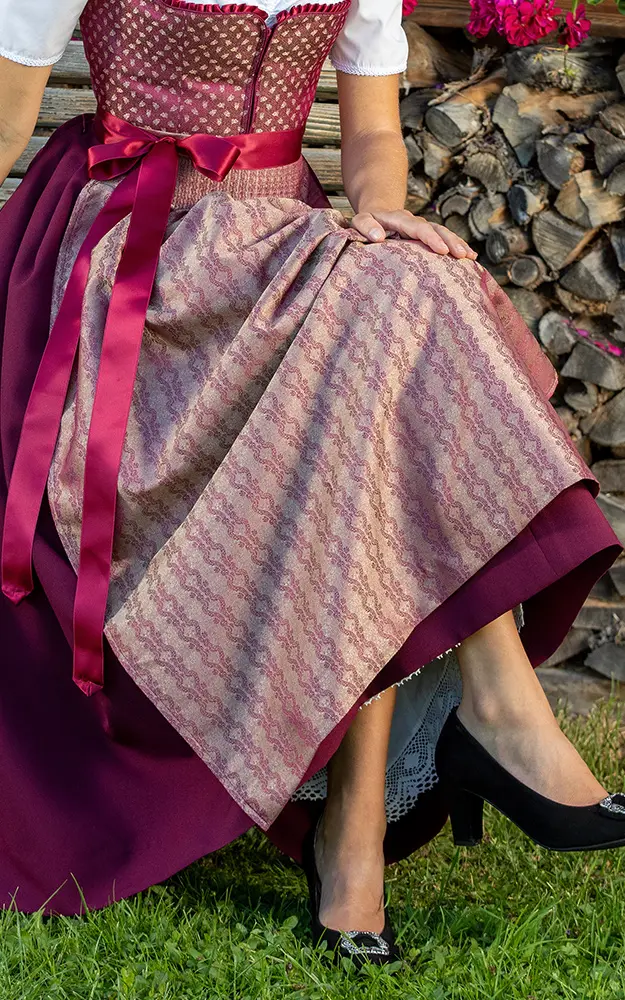 Schürze Riegsee, weinrot