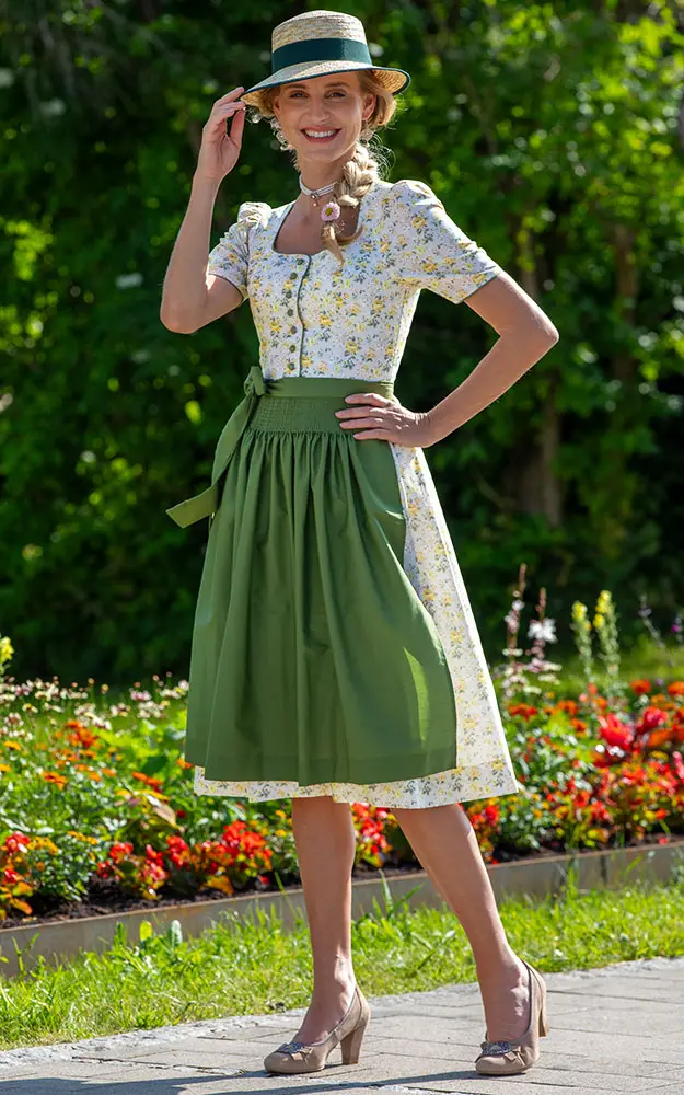 Dirndl Felden, mit Schürze