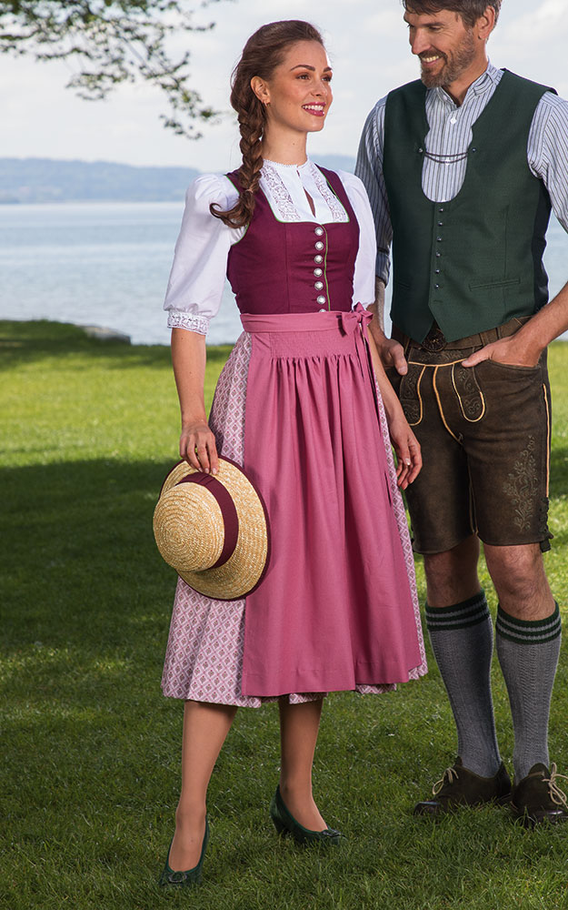 Blusendirndl Walsertal, mit Schürze
