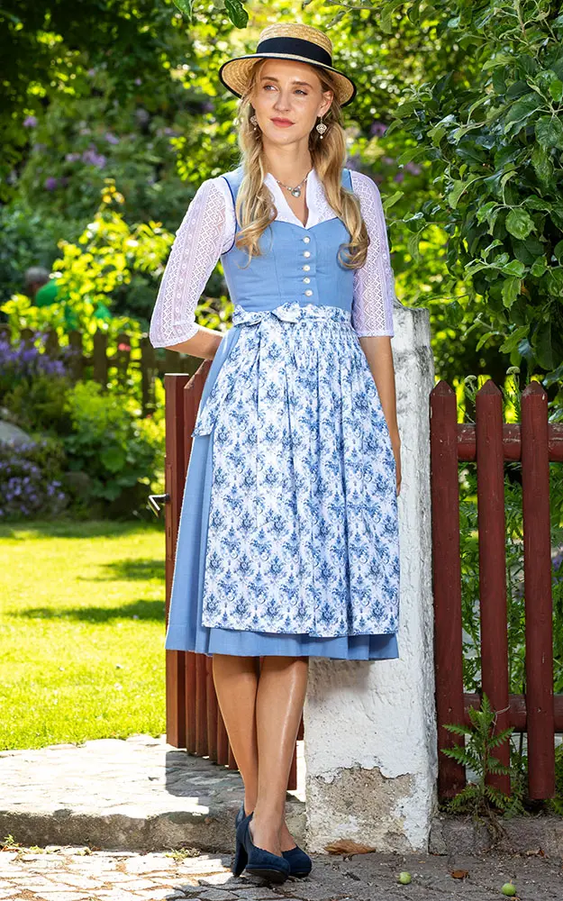 Blusendirndl Halltal, mit Schürze