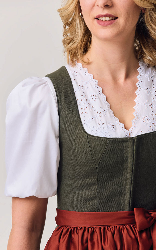Dirndlbluse 62183, weiß