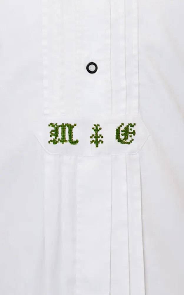 Service Monogramm - Hemd besticken per Hand