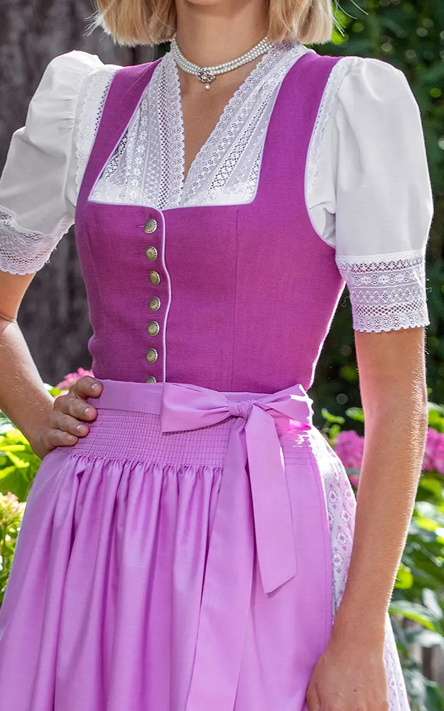 Blusendirndl Brombach, mit Schürze