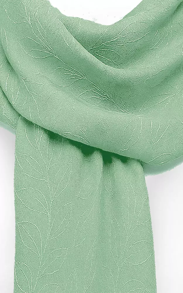 Schal mit Stickerei, grün