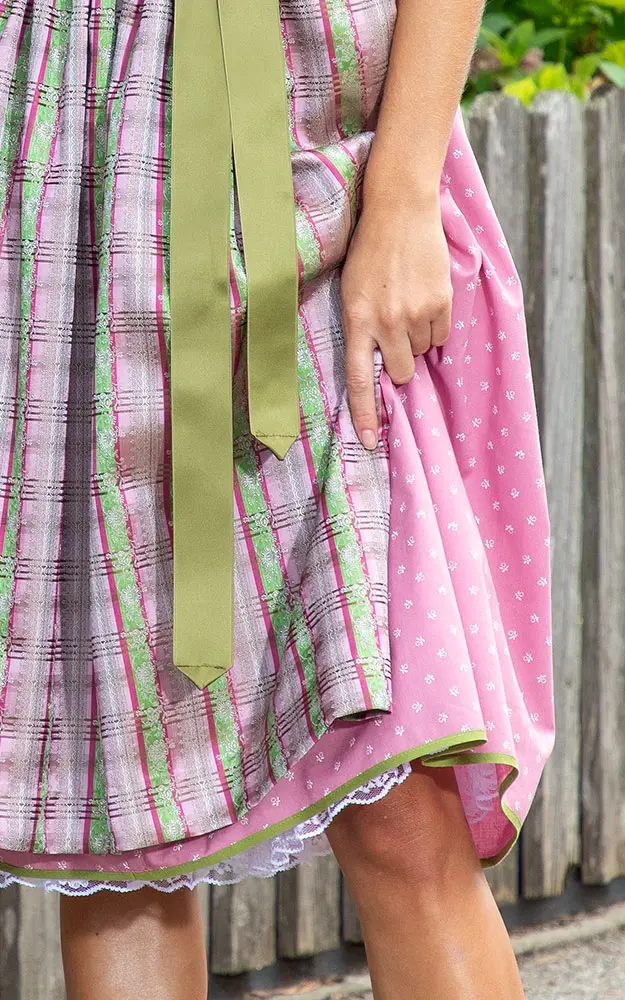 Blusendirndl Angertal altrosa, mit Schürze