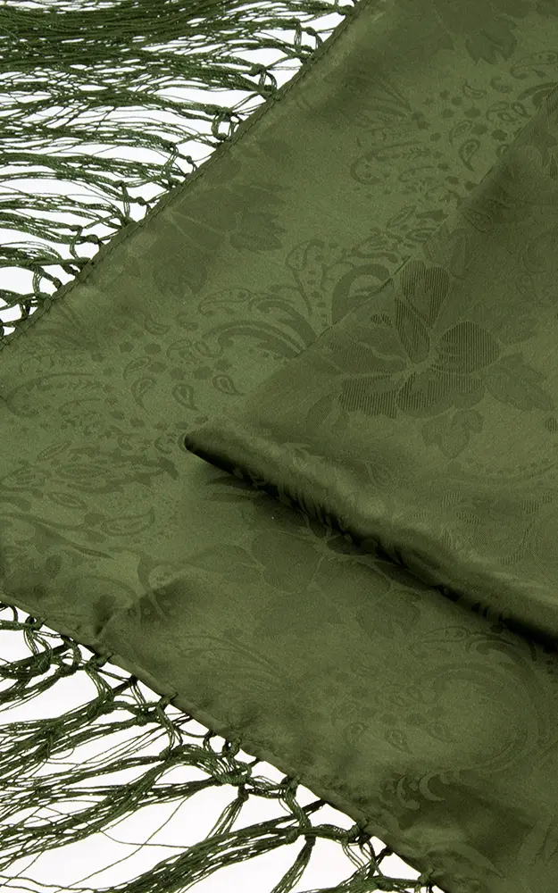 Seidentuch Nr. 16, oilv