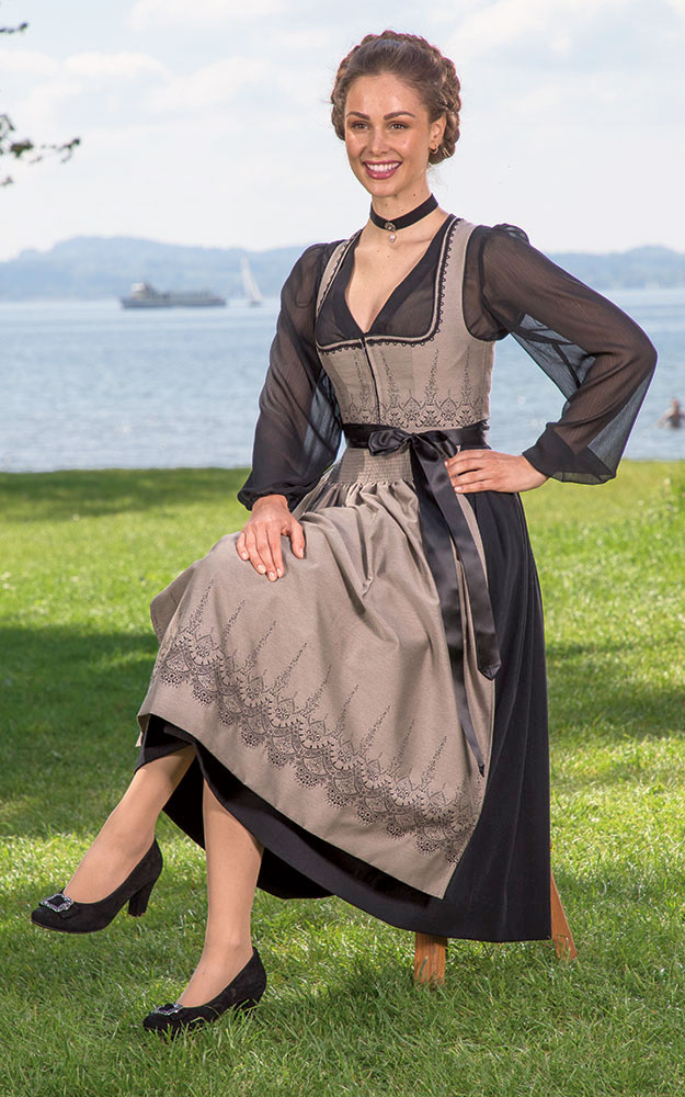 Blusendirndl Ledrosee, mit Schürze
