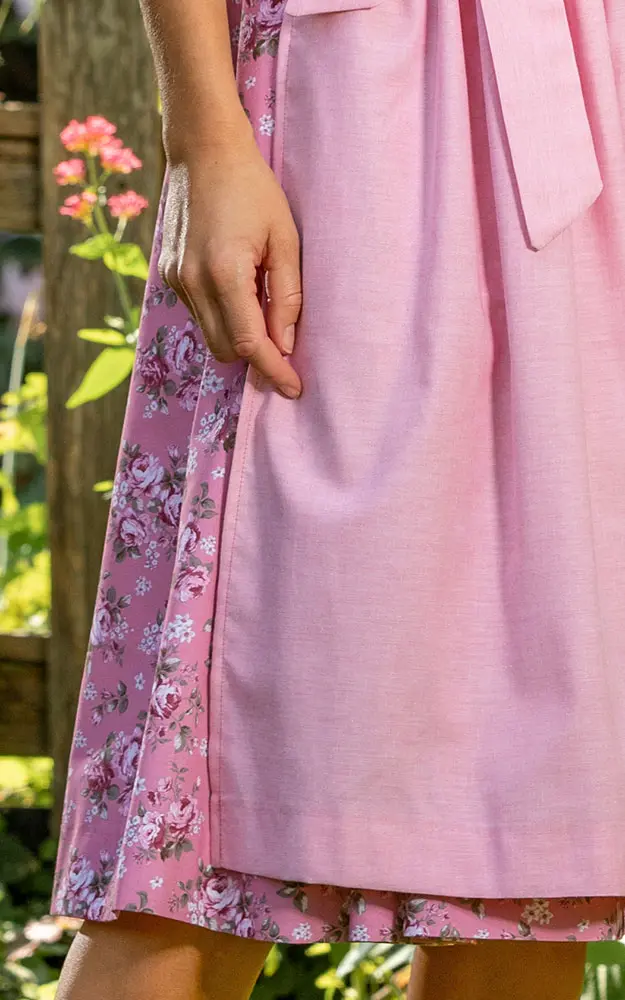 Blusendirndl Sarntal, mit Schürze