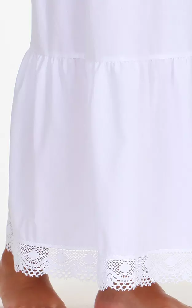 Unterrock Cora, weiß 90cm Klöppelspitze