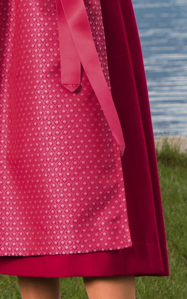 Blusendirndl Kremstal, mit Schürze