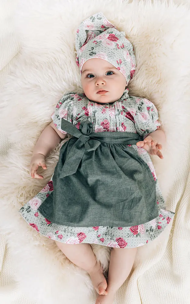 Baby-Dirndl Greta mit Schürze, grün
