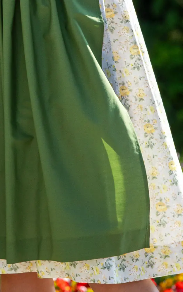 Dirndl Felden, mit Schürze